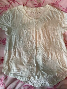 Maurices Ivory Short Sleeve Crewneck Tee